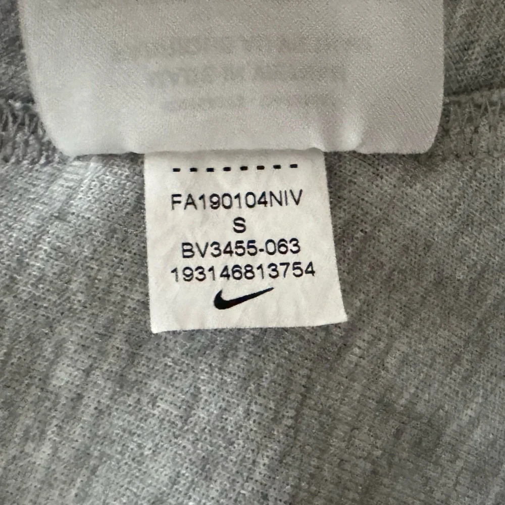Nike Sportswear Tech Fleece Windrunner Full Zip Hooded Jacket Women’s size small